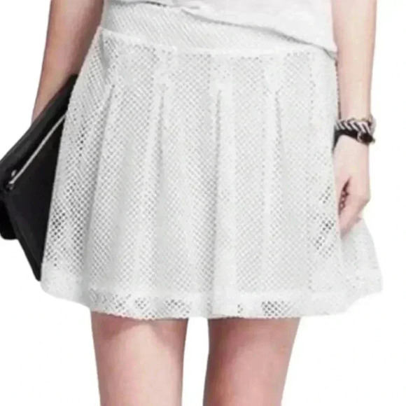 Banana Republic White Mesh Skater Mini Skirt - Picture 1 of 5